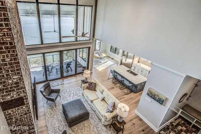 $1,700,000 | 285 East Shore Drive, Rockwood, TN 37854