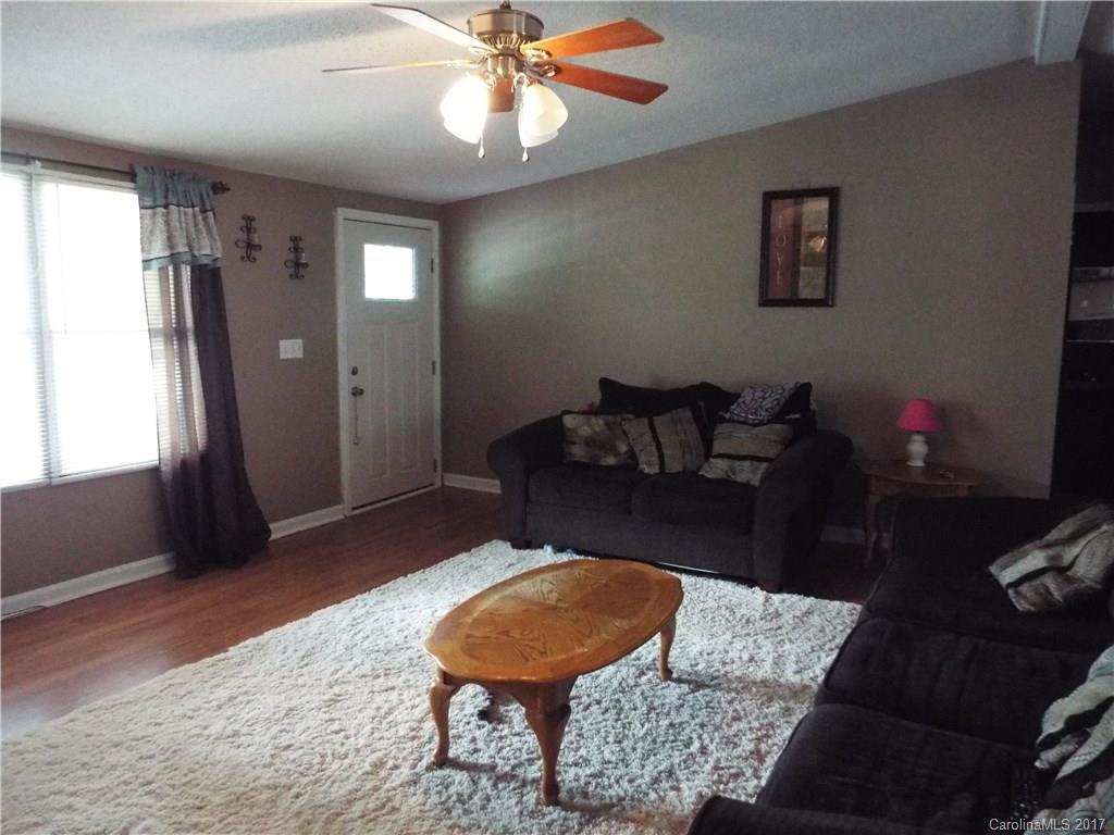 1003 Tadlock Road, Unit 9 Pageland, SC 29728 - Photo 6 of 13 Gallery Image 6