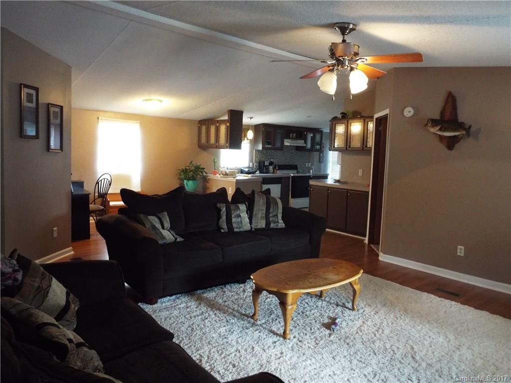1003 Tadlock Road, Unit 9 Pageland, SC 29728 - Photo 8 of 13 Gallery Image 8