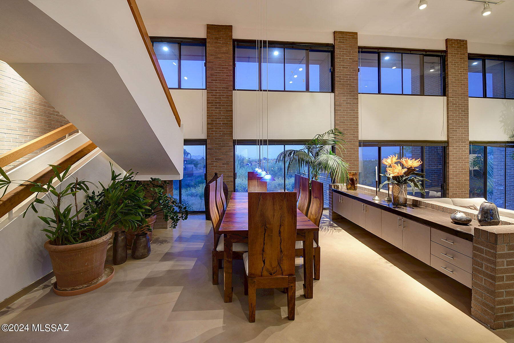 5815 North Pontatoc Road Tucson, AZ 85718 - Photo 5 of 42 Gallery Image 5