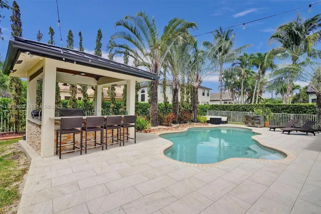 $1,100,000 | 19323 Southwest 55th Street, Miramar, FL 33029