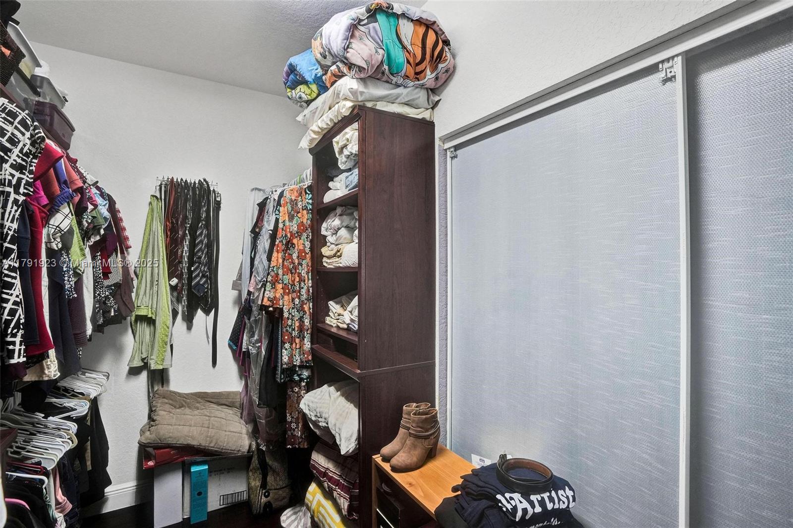 19323 Southwest 55th Street Miramar, FL 33029 - Photo 18 of 81