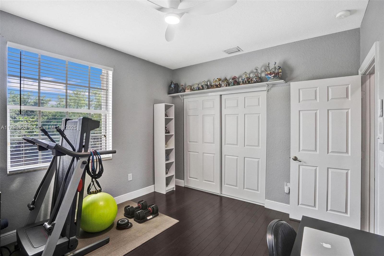 19323 Southwest 55th Street Miramar, FL 33029 - Photo 27 of 81