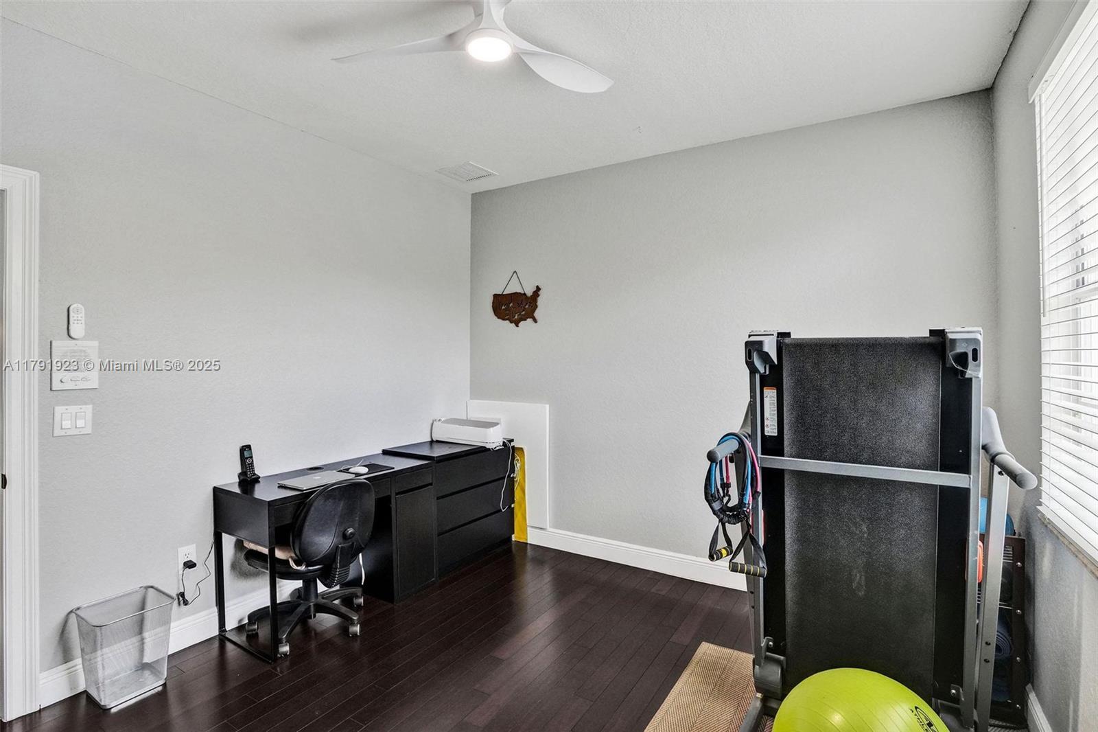 19323 Southwest 55th Street Miramar, FL 33029 - Photo 28 of 81