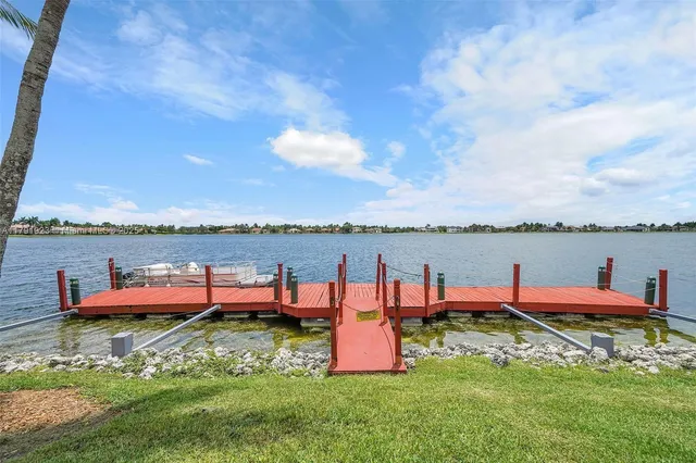 $1,100,000 | 19323 Southwest 55th Street, Miramar, FL 33029