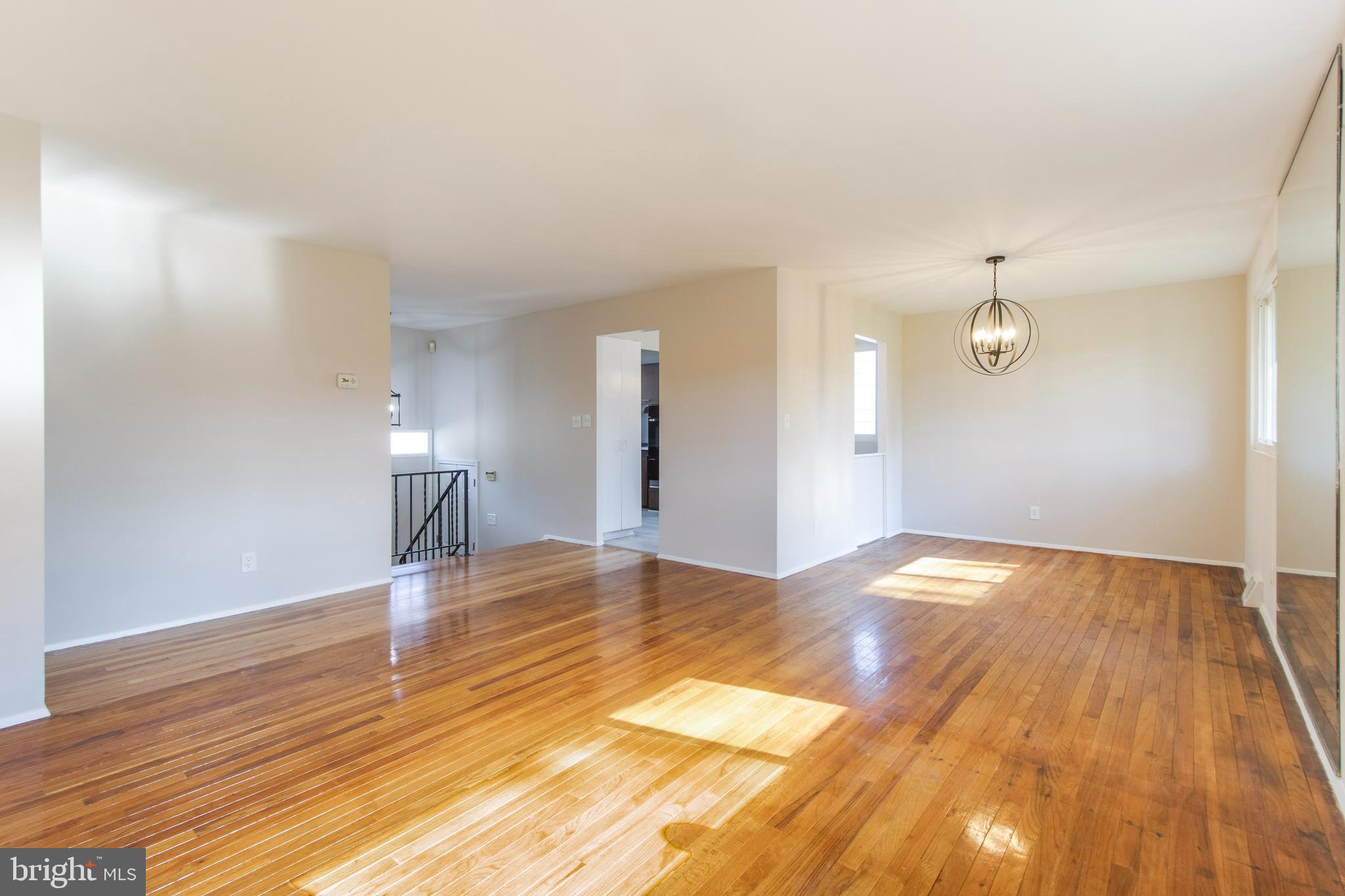 3904 Bryony Road Randallstown, MD 21133 - Photo 8 of 34 Dining Room/Family Room - Alternate View