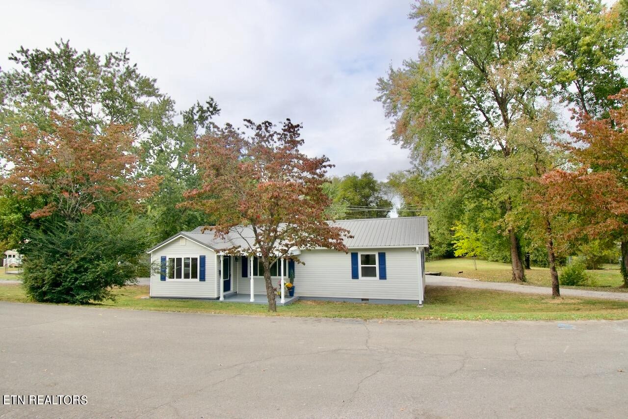 421 Main Road Maryville, TN 37804 - Photo 1 of 43 Gallery Image 1