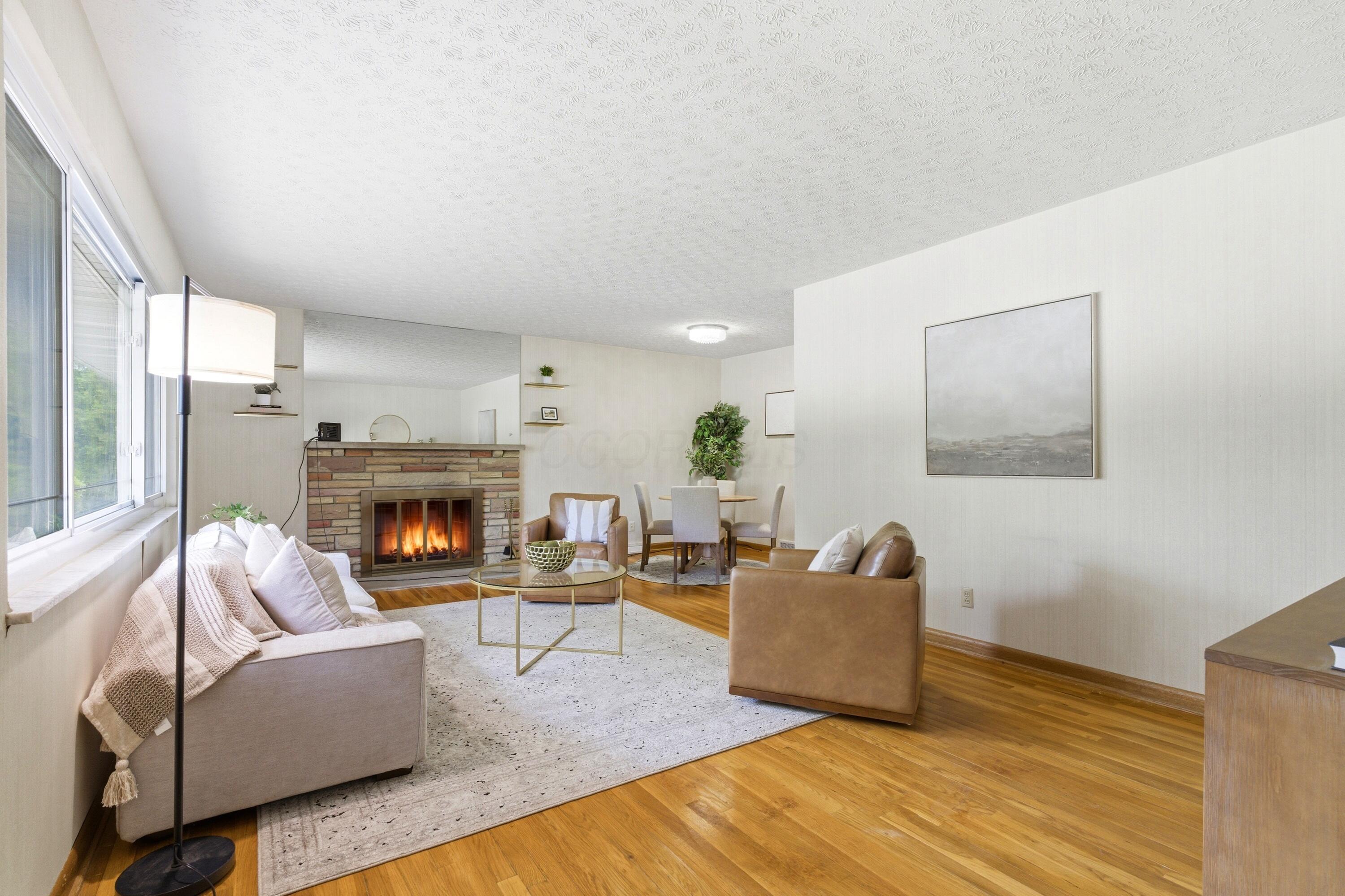 1461 Ridgeview Road Columbus, OH 43221 - Photo 10 of 48 Large Family Room/Living Space perfect for relaxing