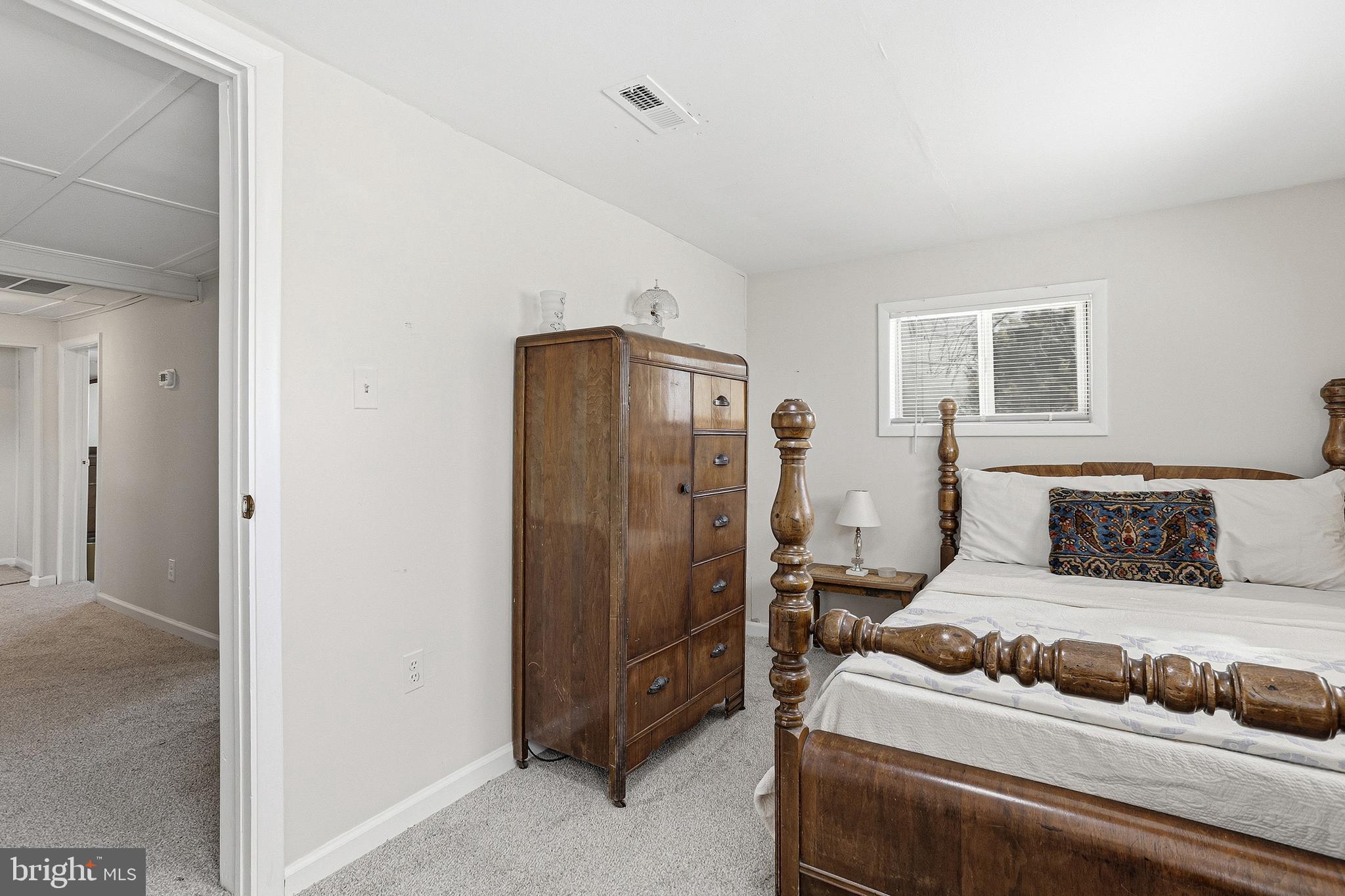 31 Bancroft Avenue Colonial Beach, VA 22443 - Photo 24 of 42