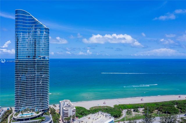 $5,750,000 | 15701 Collins Avenue, Unit 4205, Sunny Isles Beach, FL 33160