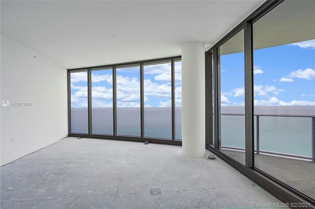 $5,750,000 | 15701 Collins Avenue, Unit 4205, Sunny Isles Beach, FL 33160