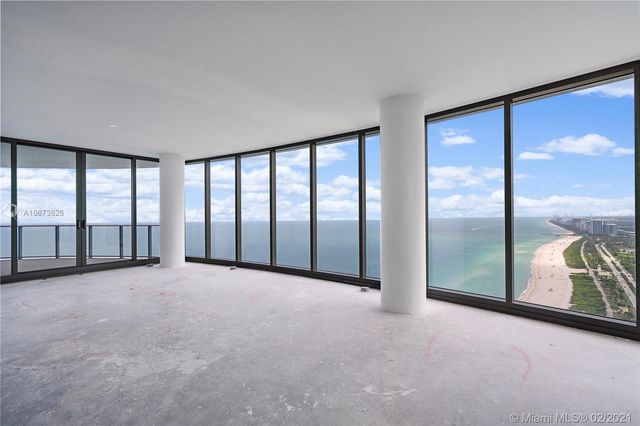 $5,750,000 | 15701 Collins Avenue, Unit 4205, Sunny Isles Beach, FL 33160