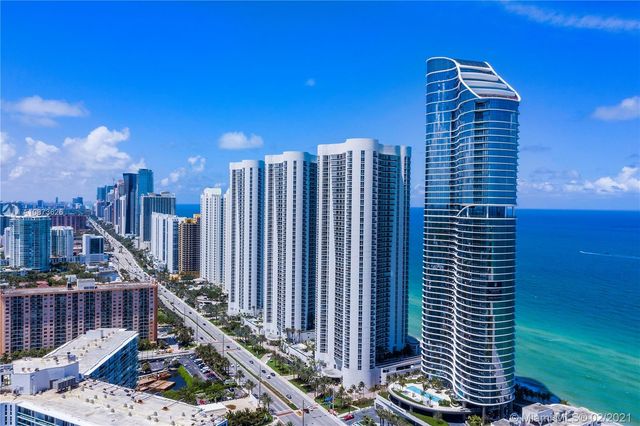 $5,750,000 | 15701 Collins Avenue, Unit 4205, Sunny Isles Beach, FL 33160