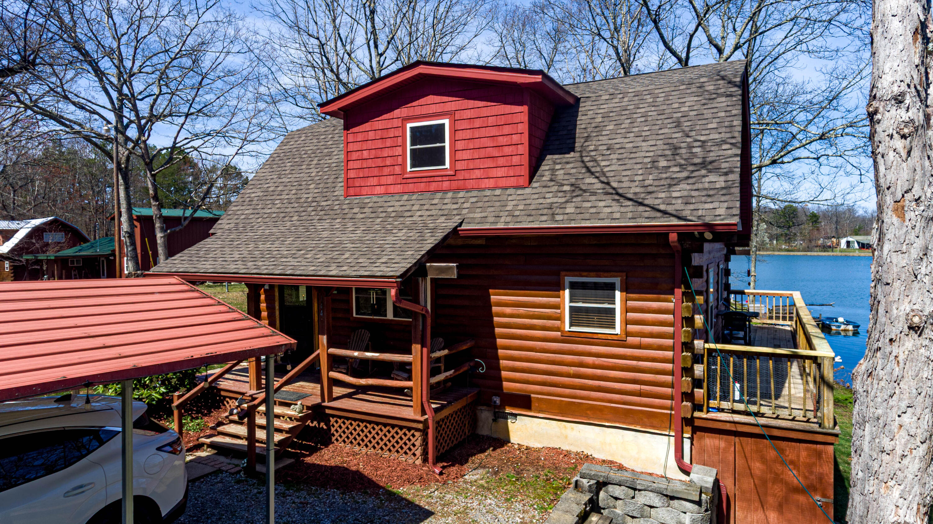 144 Fawn Circle Dunlap, TN 37327 - Photo 3 of 38 Located on the Lake