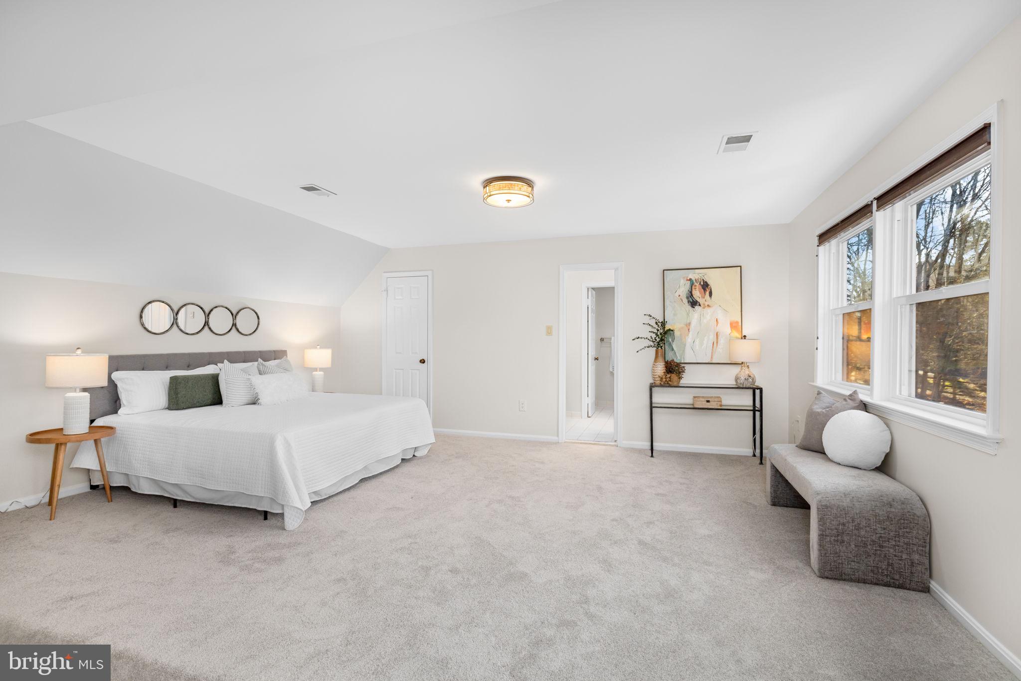 1446 Laurel Hill Road Vienna, VA 22182 - Photo 16 of 43 Primary Bedroom