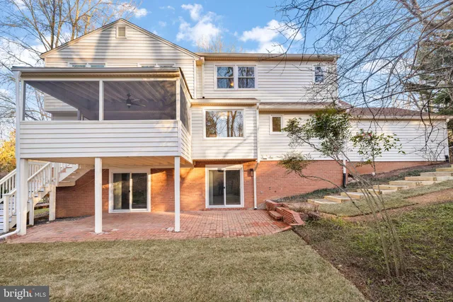 $1,298,750 | 1446 Laurel Hill Road, Vienna, VA 22182