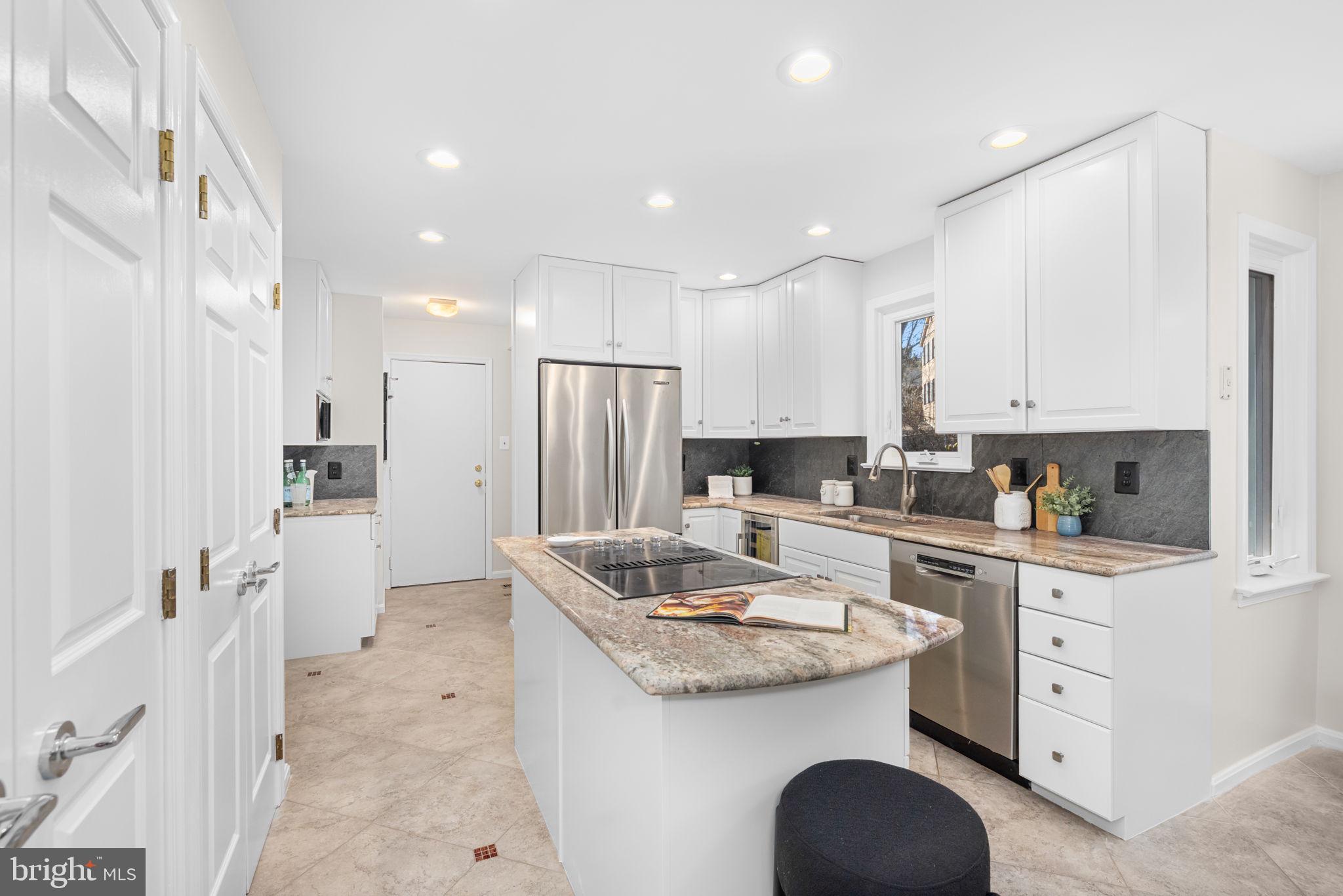 1446 Laurel Hill Road Vienna, VA 22182 - Photo 7 of 43 Kitchen with Island