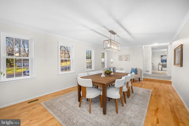 $1,298,750 | 1446 Laurel Hill Road, Vienna, VA 22182