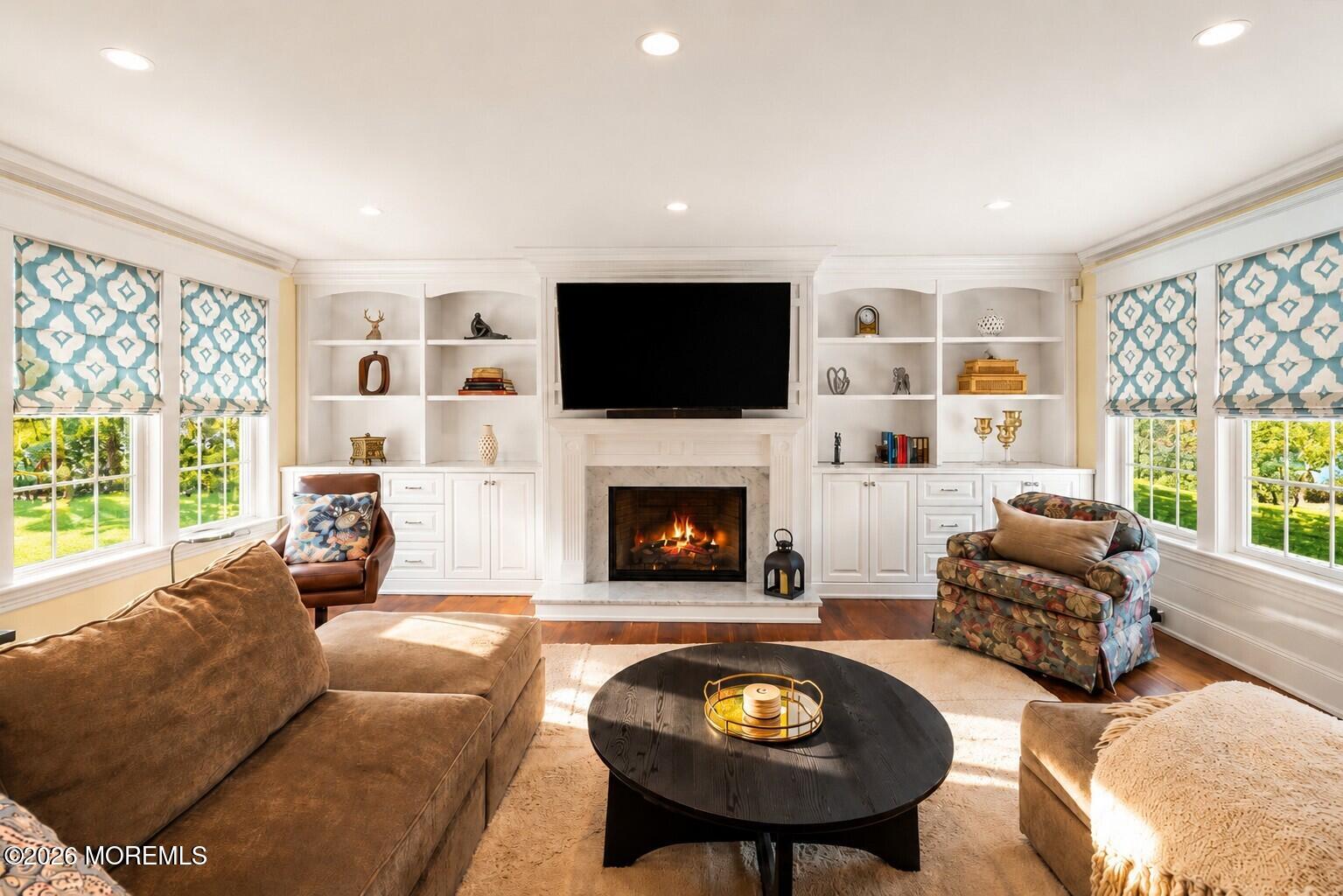 27 Fox Hill Road Middletown, NJ 07748 - Photo 18 of 51 Family Room