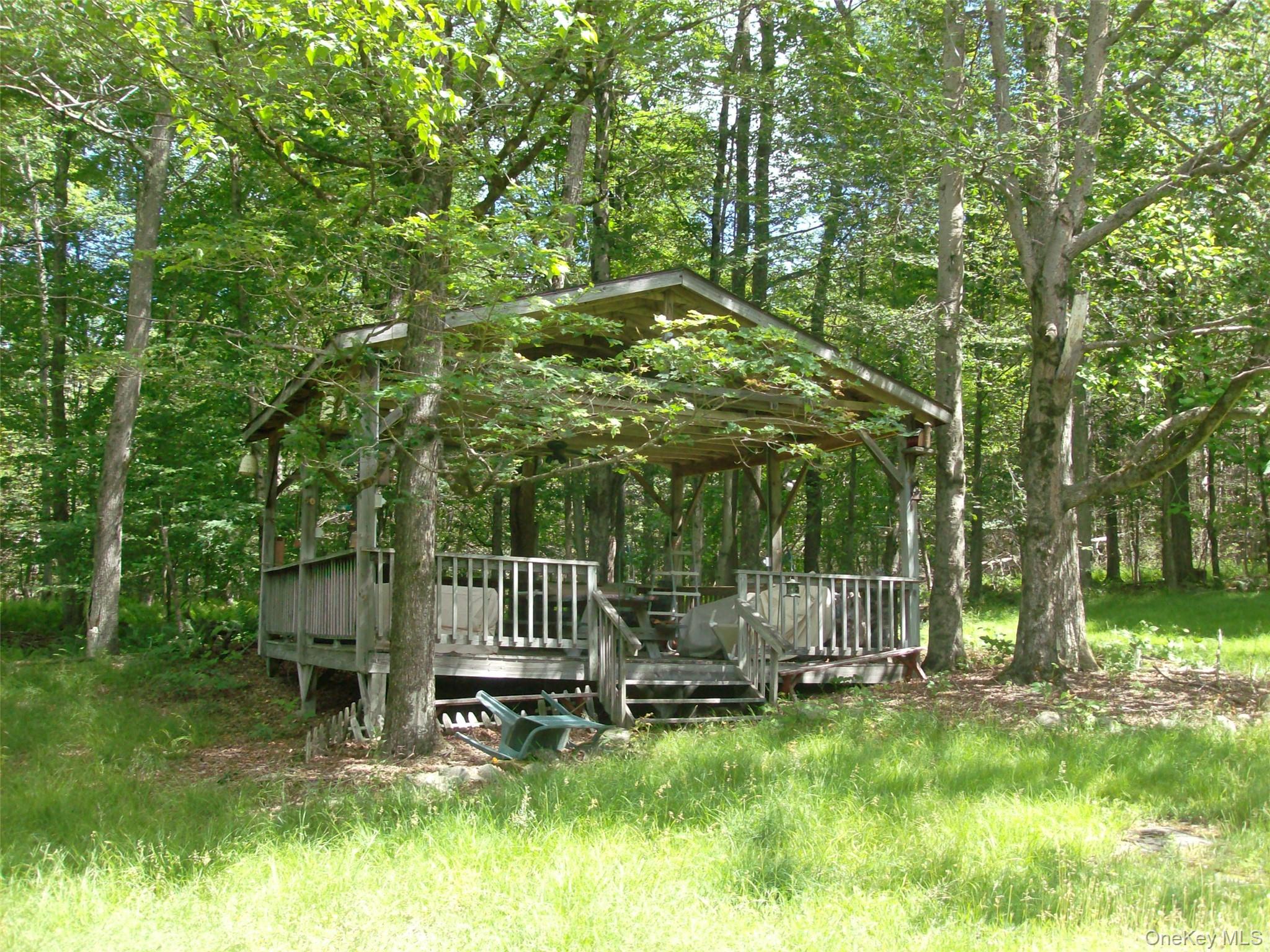 70 Bonnie Brook Road Roscoe, NY 12776 - Photo 5 of 33