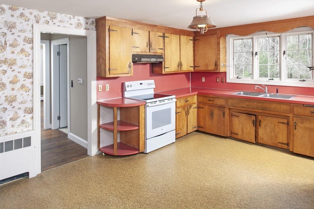 10 Parsonage Road Plympton, MA 02367 - Photo 7 of 21 Gallery Image 7