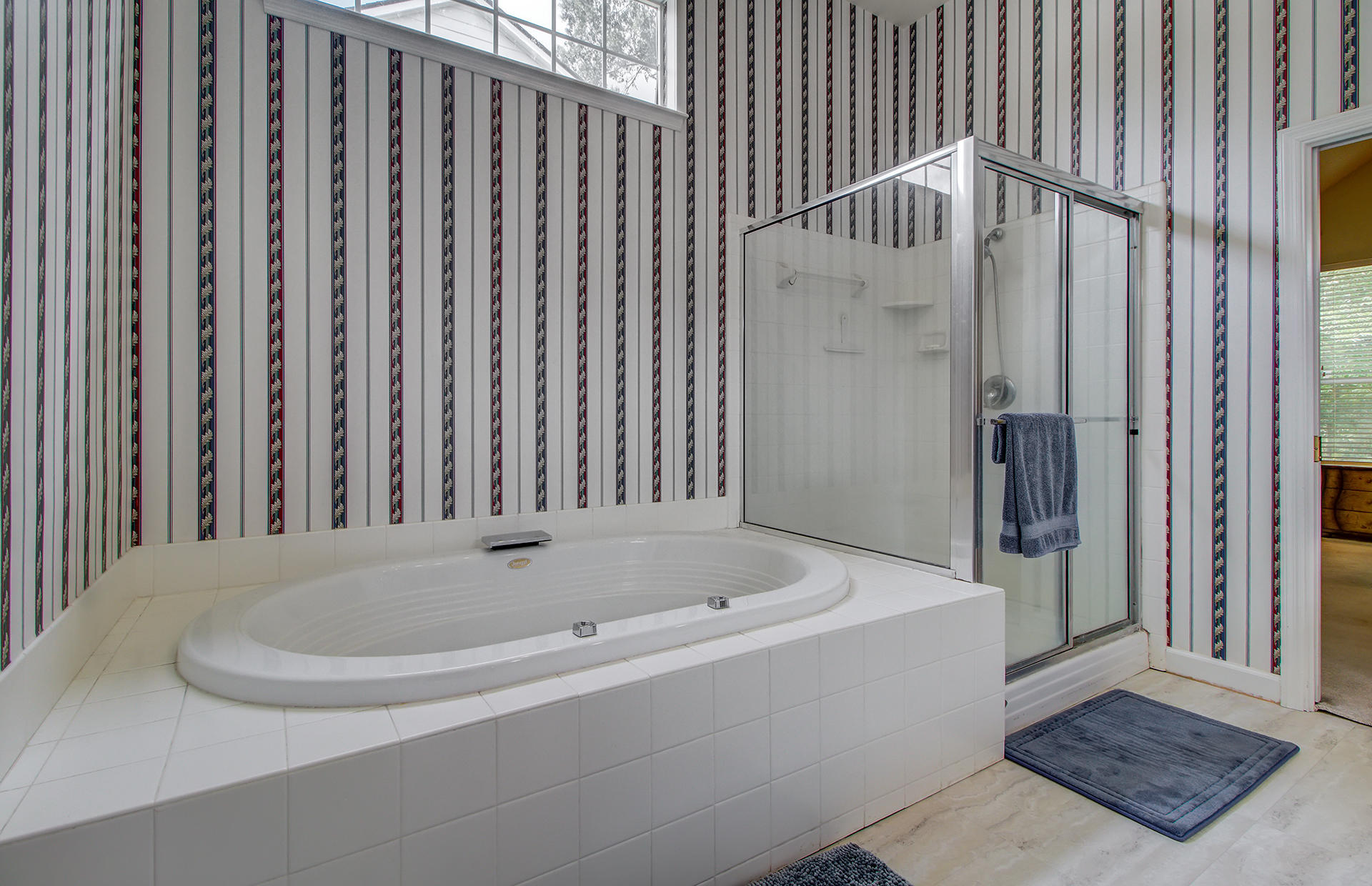 592 Pointe Of Oaks Road Summerville, SC 29485 - Photo 22 of 50 Master Bathroom