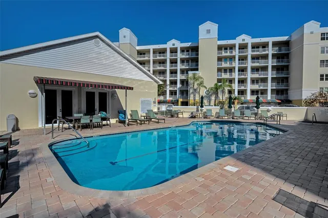 $349,000 | 1200 Country Club Drive, Unit 2205, Largo, FL 33771