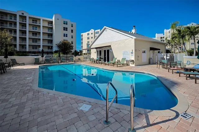 $349,000 | 1200 Country Club Drive, Unit 2205, Largo, FL 33771