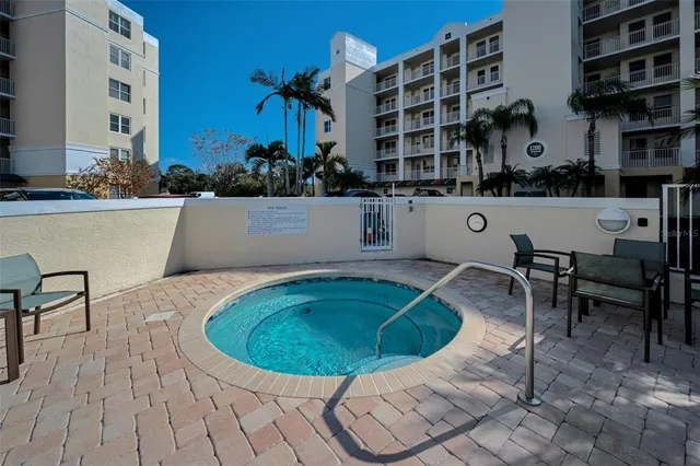 $349,000 | 1200 Country Club Drive, Unit 2205, Largo, FL 33771