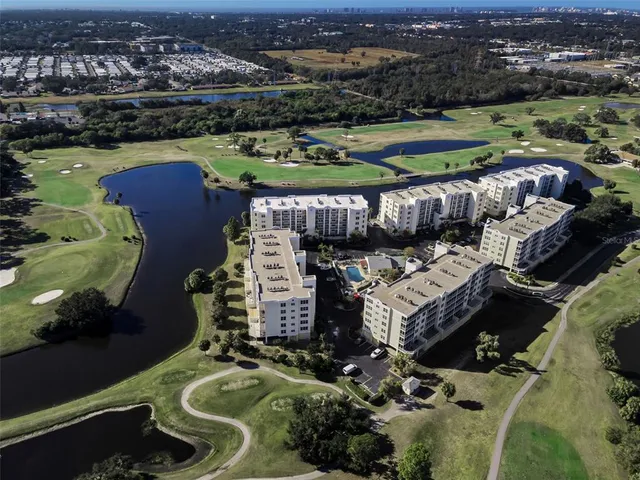 $349,000 | 1200 Country Club Drive, Unit 2205, Largo, FL 33771