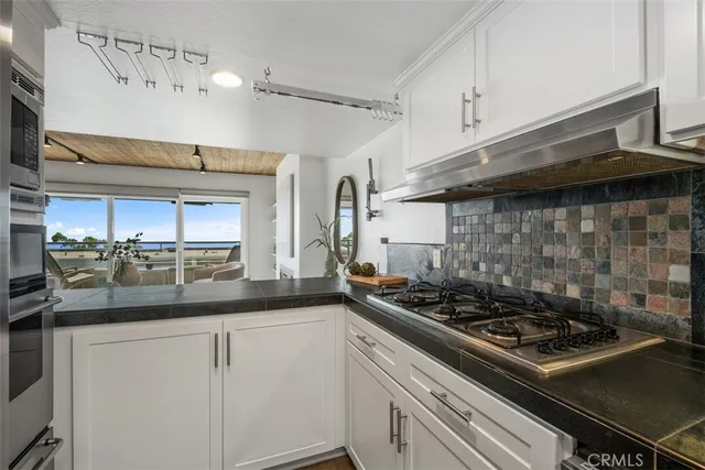 $1,595,000 | 21777 Ocean Vista Drive, Unit 28, Laguna Beach, CA 92651
