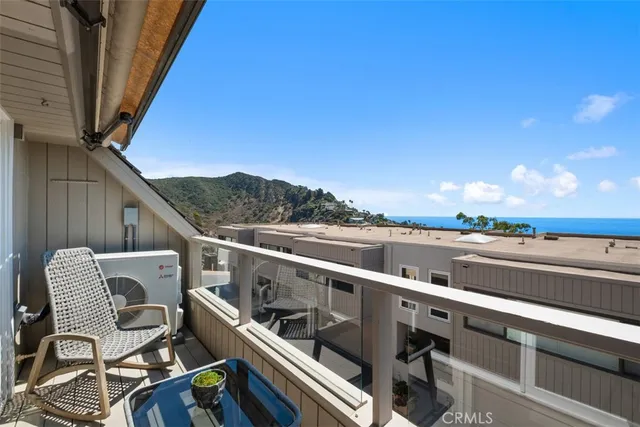 $1,595,000 | 21777 Ocean Vista Drive, Unit 28, Laguna Beach, CA 92651