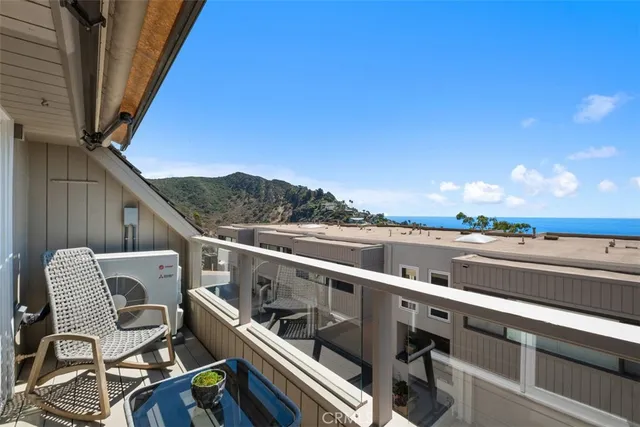$1,595,000 | 21777 Ocean Vista Drive, Unit 28, Laguna Beach, CA 92651