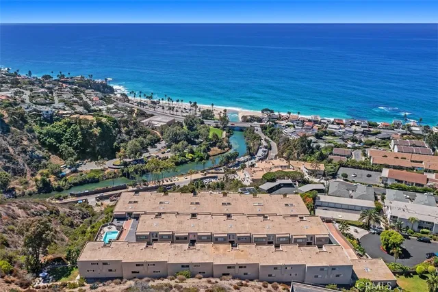 $1,595,000 | 21777 Ocean Vista Drive, Unit 28, Laguna Beach, CA 92651