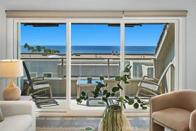 $1,595,000 | 21777 Ocean Vista Drive, Unit 28, Laguna Beach, CA 92651