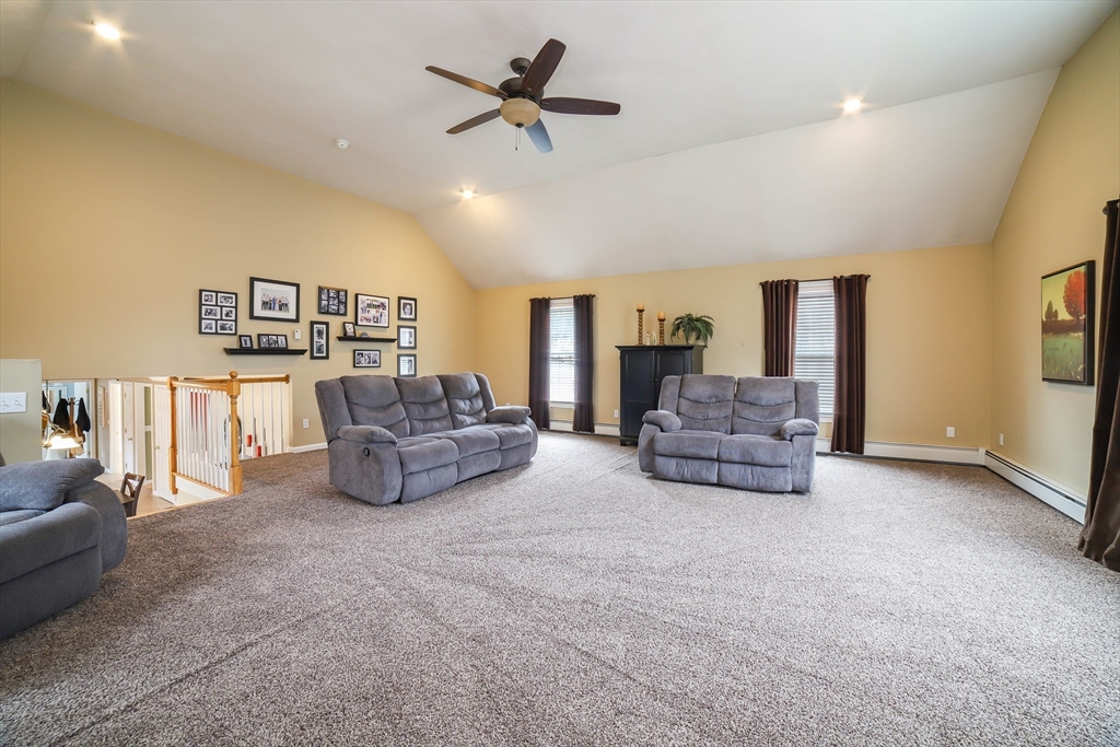 8 Grist Mill Circle Shrewsbury, MA 01545 - Photo 15 of 40