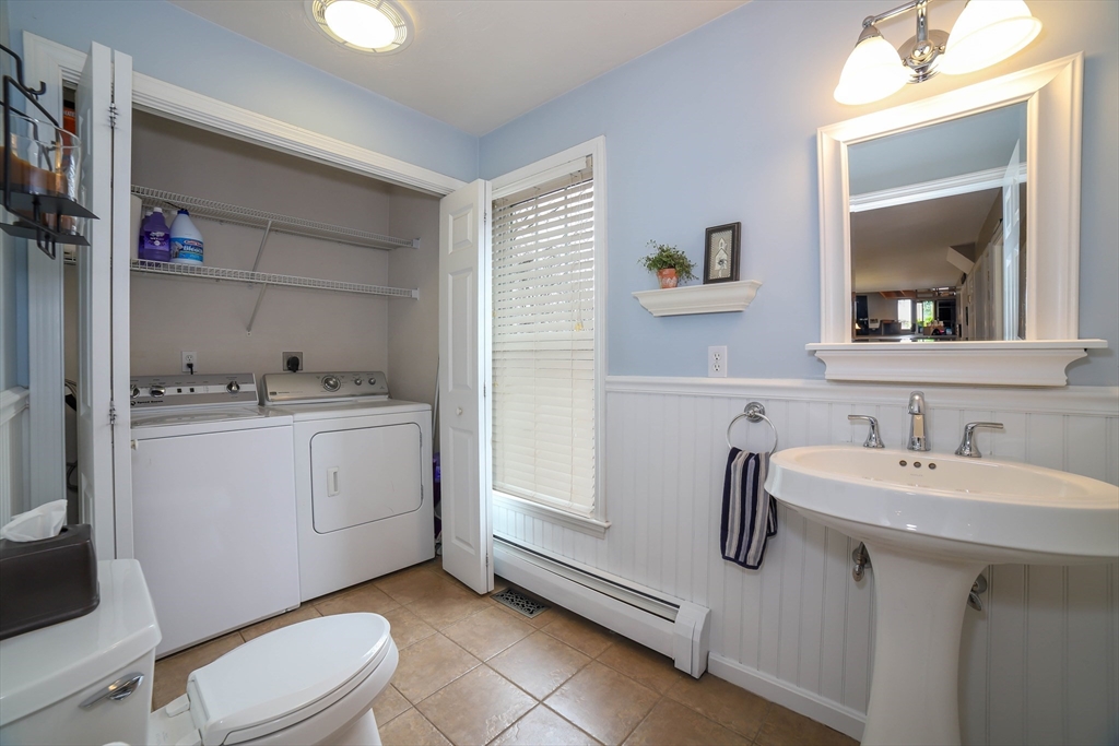 8 Grist Mill Circle Shrewsbury, MA 01545 - Photo 21 of 40