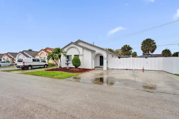 $649,990 | 7635 Northwest 168th Terrace, Hialeah, FL 33015