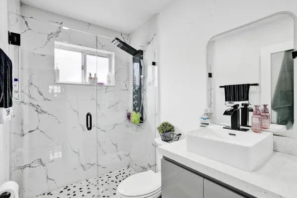 $649,990 | 7635 Northwest 168th Terrace, Hialeah, FL 33015