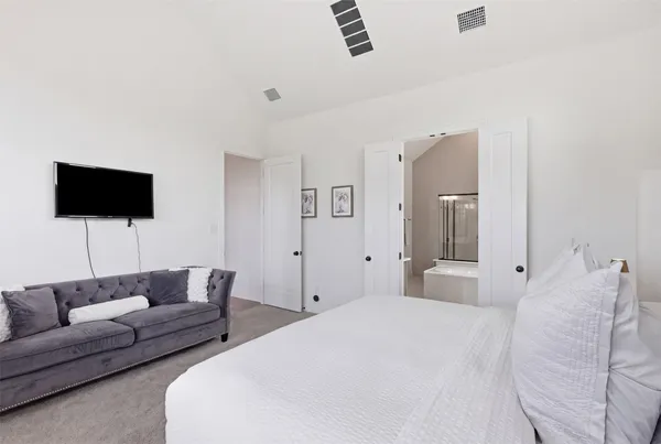 $2,750 | 14328 Grassley Trail Manor, Manor, TX 78653