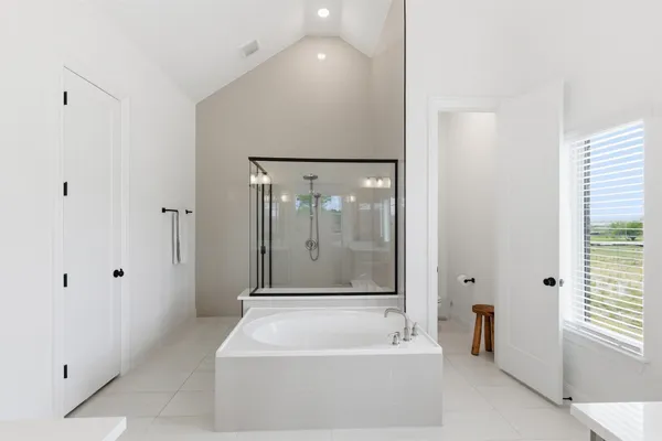 $2,750 | 14328 Grassley Trail Manor, Manor, TX 78653