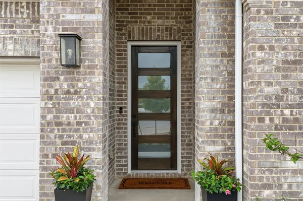 $2,750 | 14328 Grassley Trail Manor, Manor, TX 78653