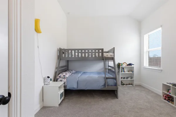 $2,750 | 14328 Grassley Trail Manor, Manor, TX 78653