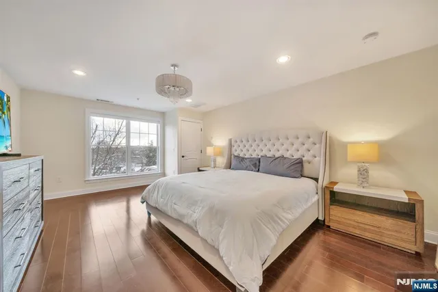 $6,500 | 3312 The Plaza, Tenafly, NJ 07670