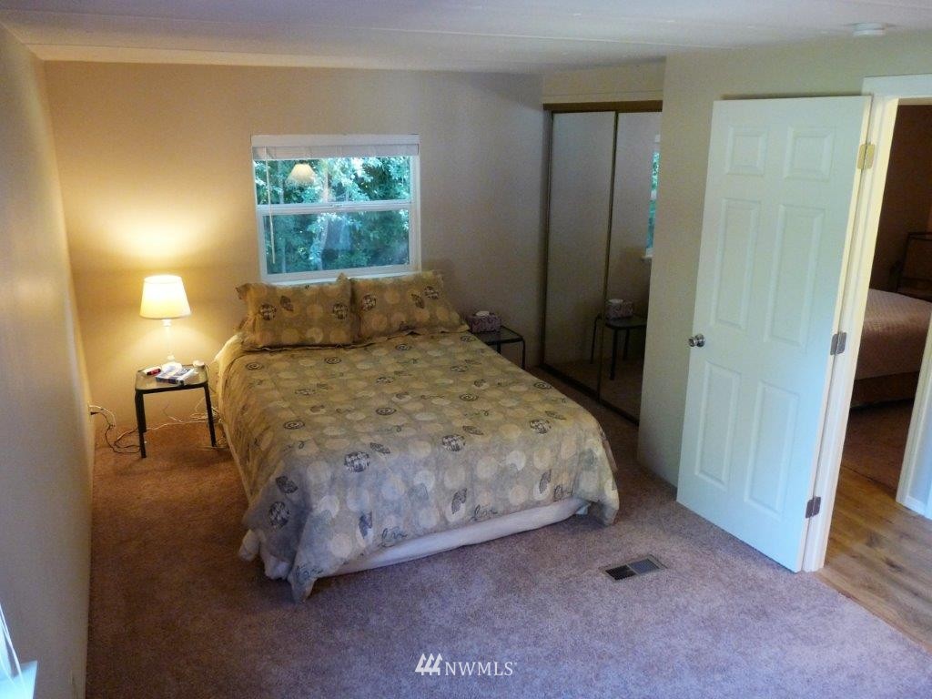 717 Lake Farm Road Port Angeles, WA 98362 - Photo 5 of 13 Gallery Image 5