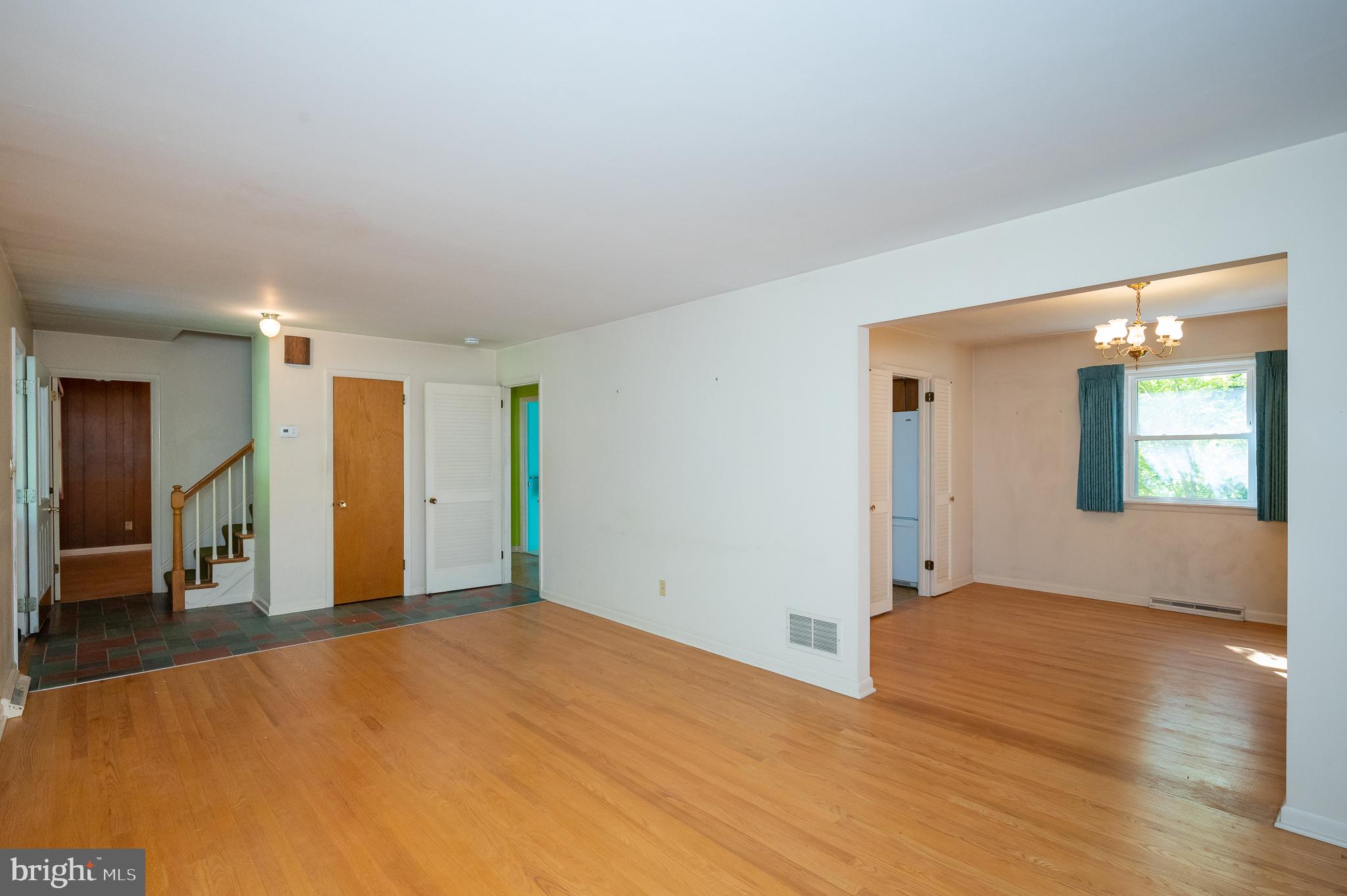 207 East Ring Factory Road Bel Air, MD 21014 - Photo 15 of 56 Living Room