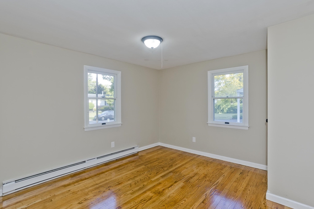 276 Spikenard Circle Springfield, MA 01129 - Photo 20 of 39