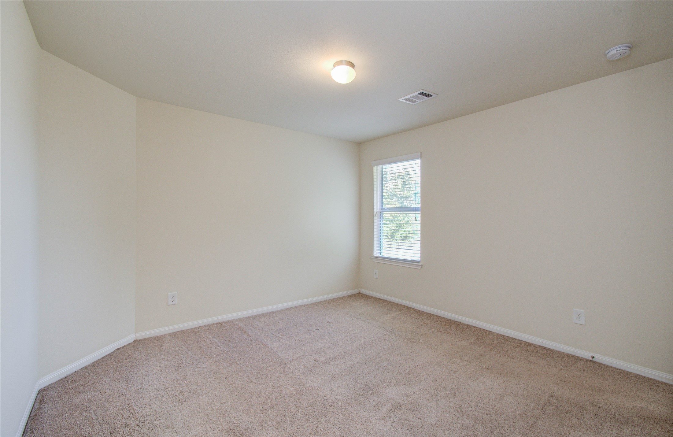 10410 Solitude Way Houston, TX 77044 - Photo 39 of 45