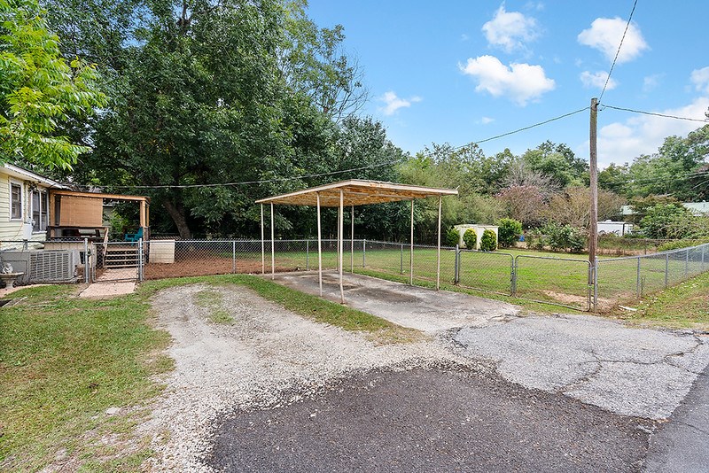 227 Sample Road Greenwood, SC 29649 - Photo 2 of 10 Gallery Image 2