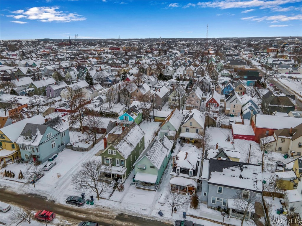 40 Putnam Street Buffalo, NY 14213 - Photo 3 of 31